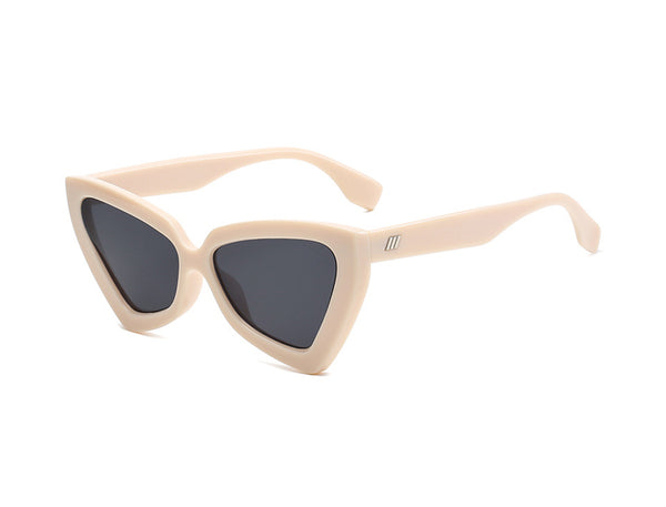 Retro Trend Large Frame Triangle Cat-eye Sunglasses